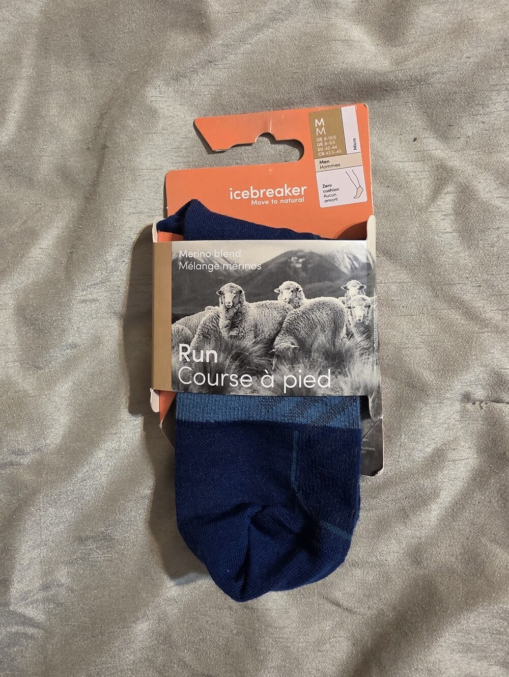 NWT Icebreaker Men’s Run Merino Blend Socks - Navy and Teal